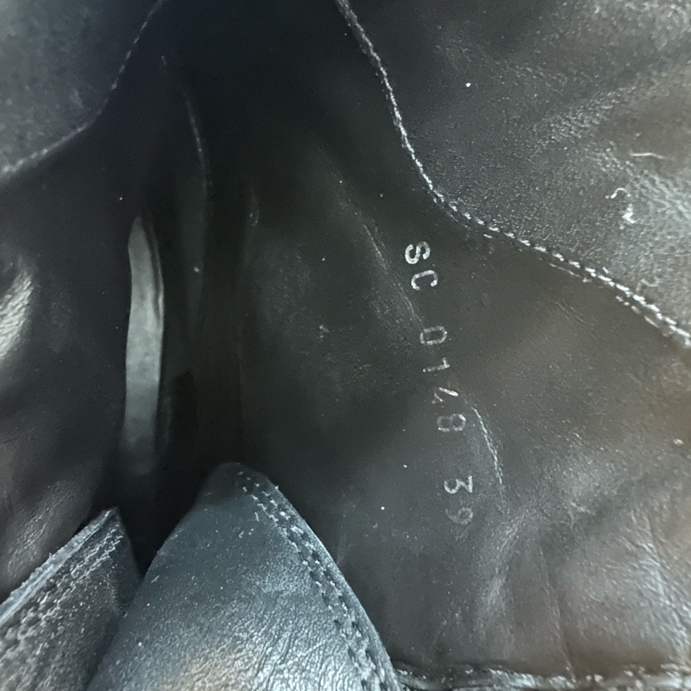 Louis Vuitton Laureate boots - Picture 4 of 9